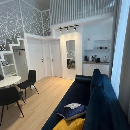Mina Luxury 2 *